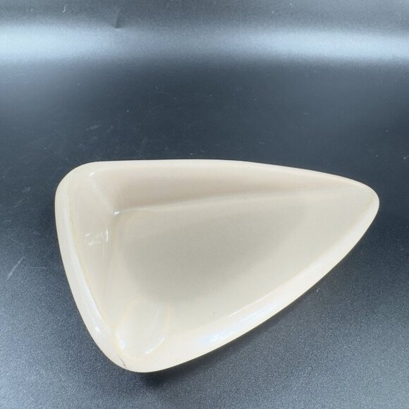Vintage American Standard Tan Glazed Triangle Ashtray Dish Houseware Marked VTG - Picture 13 of 14